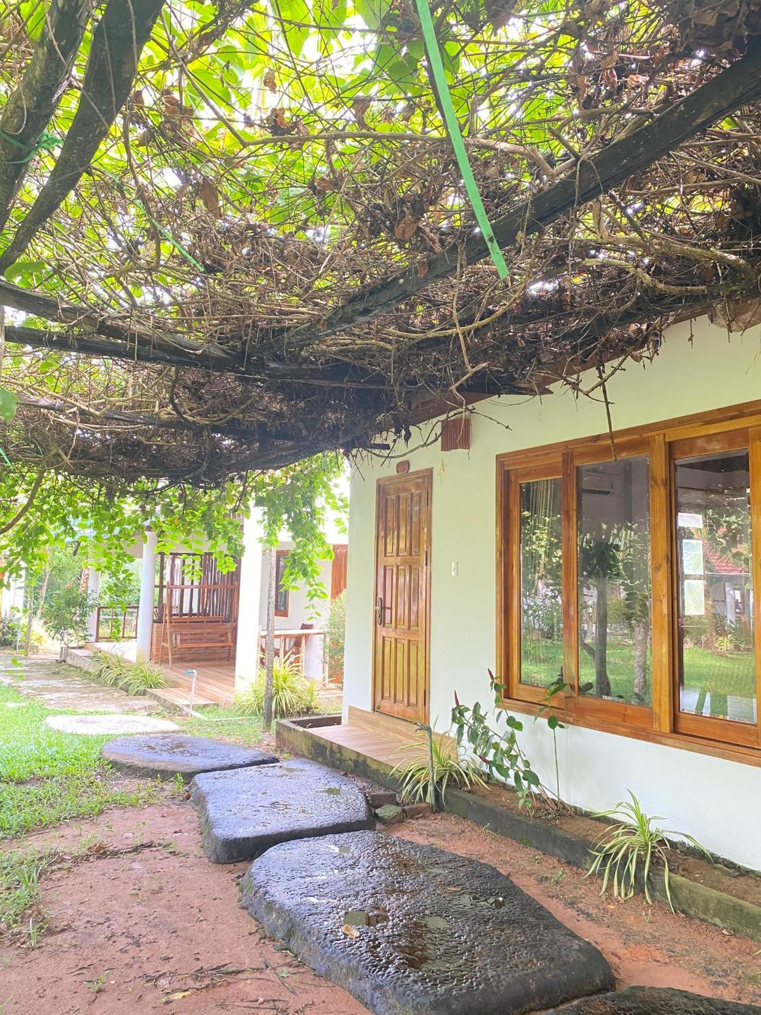 Y Nghia Bungalow Ong Lang フーコック エクステリア 写真