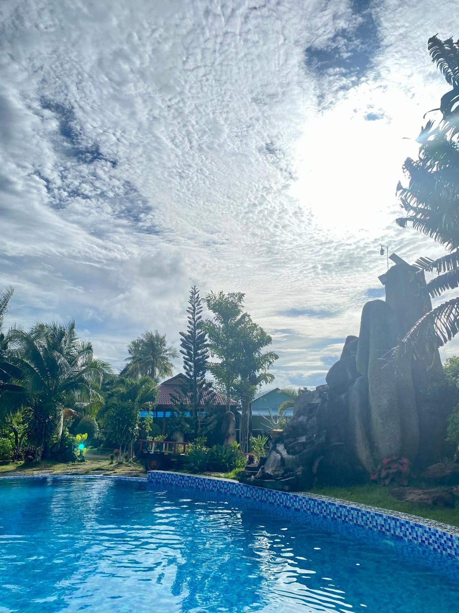 Y Nghia Bungalow Ong Lang フーコック エクステリア 写真