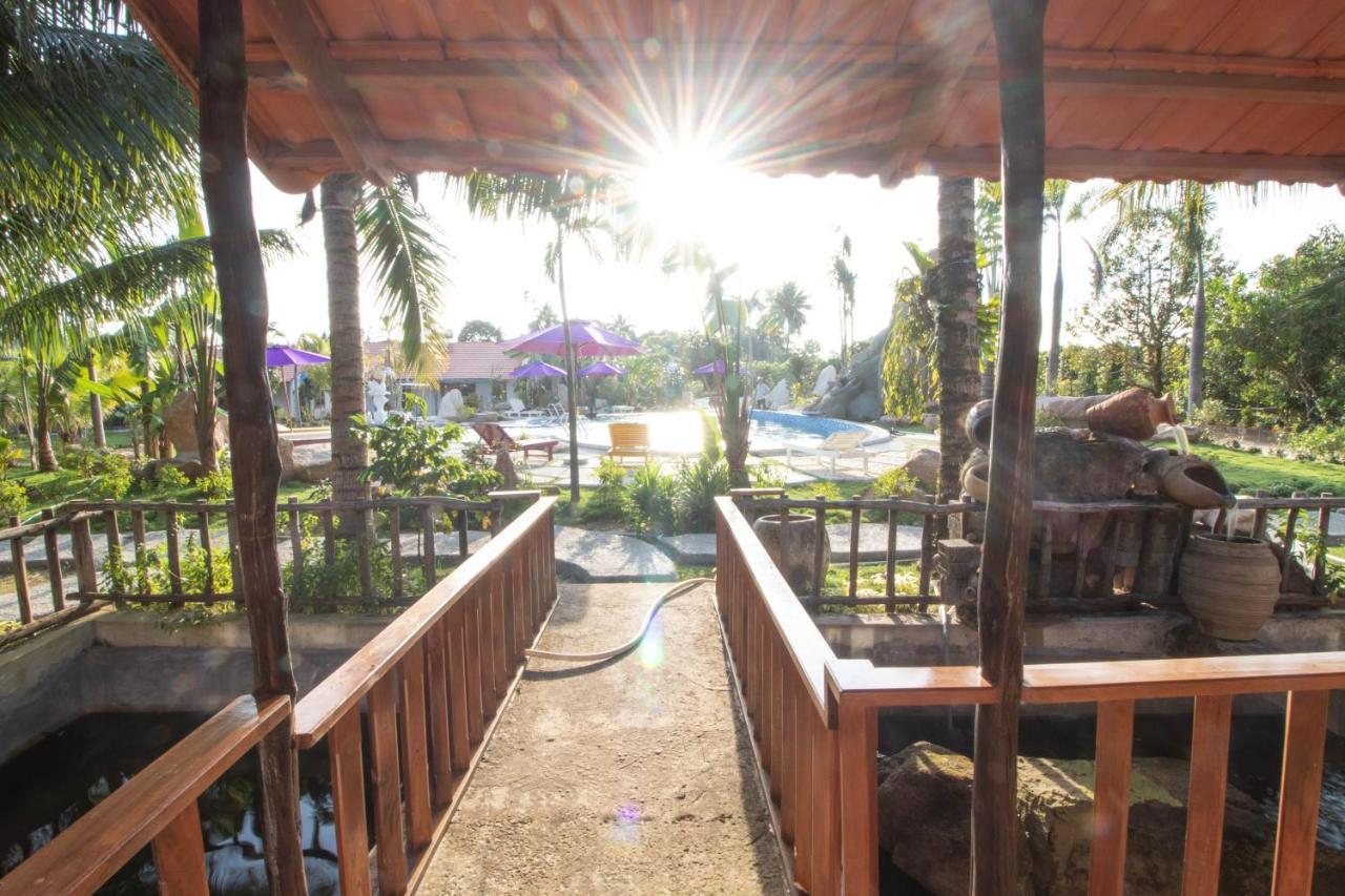 Y Nghia Bungalow Ong Lang フーコック エクステリア 写真