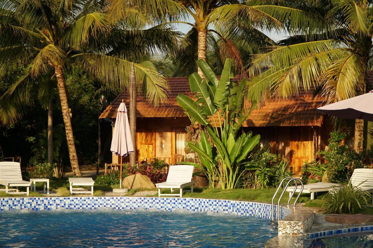Y Nghia Bungalow Ong Lang フーコック エクステリア 写真